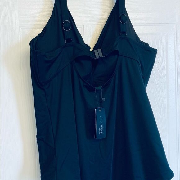 CITY CHIC Black Rhodes One Piece Swimsuit Padded Underwire Plus Size XL 22 NEW - Picture 2 of 9